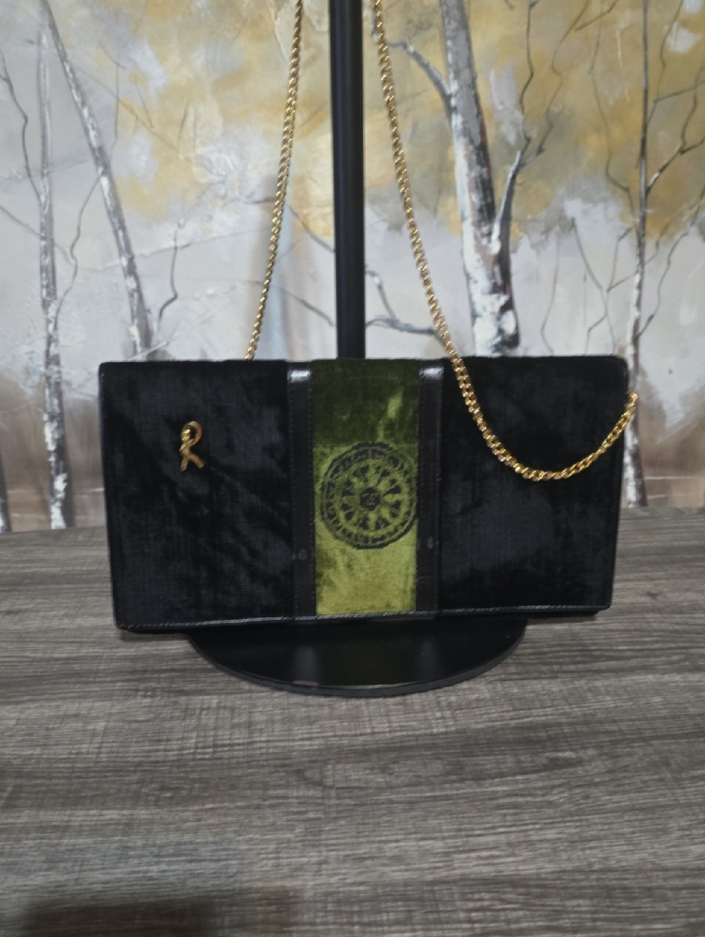 Roberta di Camerino Black and Olive Green Velvet Clutch with Gold Chain